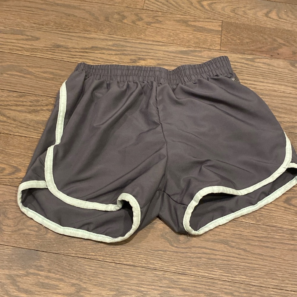 Gray athletic girls shorts sizer 10-12